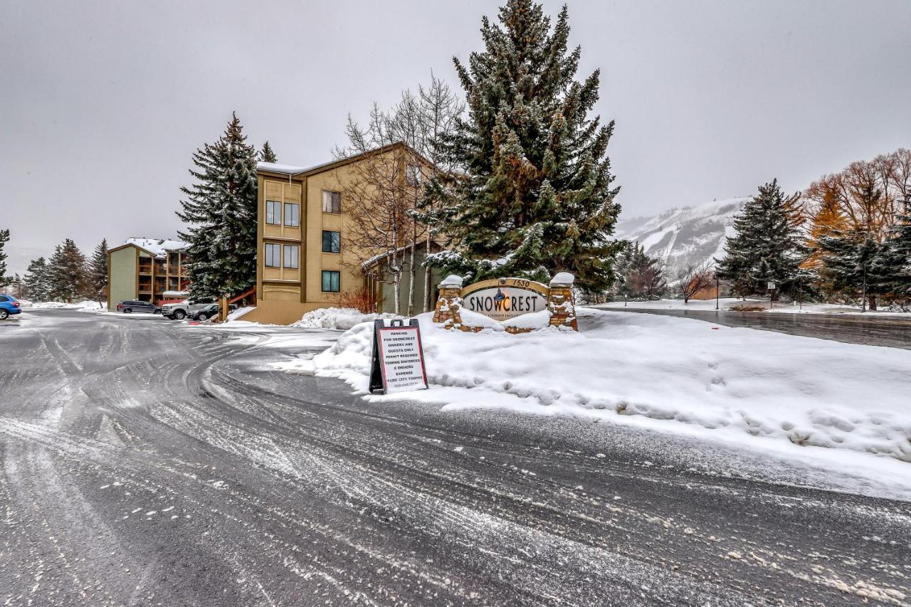 Snowcrest Villa Парк Сити Екстериор снимка
