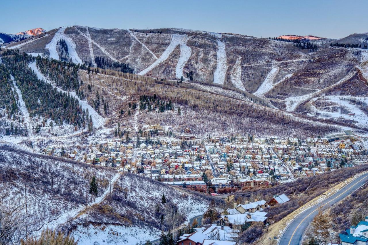 Snowcrest Villa Парк Сити Екстериор снимка