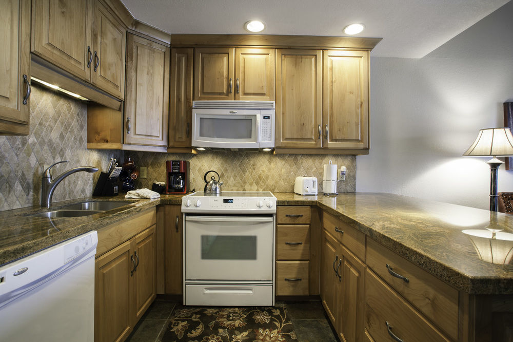 Snowcrest Villa Парк Сити Екстериор снимка